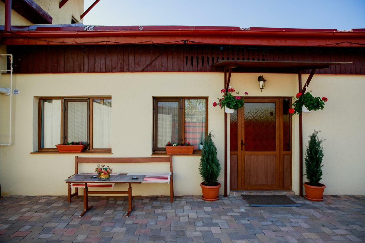 Casa Sol Hotel Turda Buitenkant foto