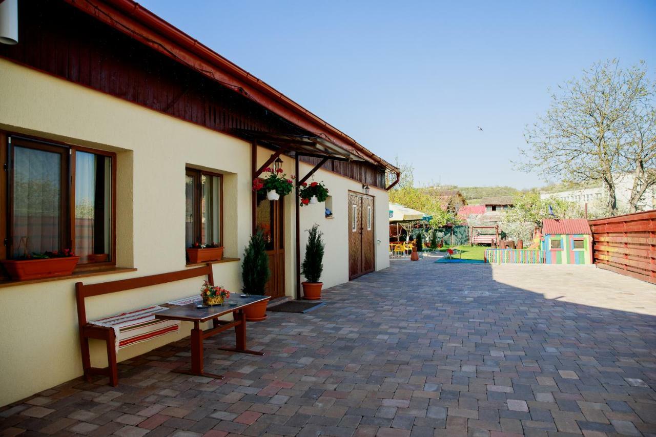 Casa Sol Hotel Turda Buitenkant foto